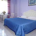 Interno 9