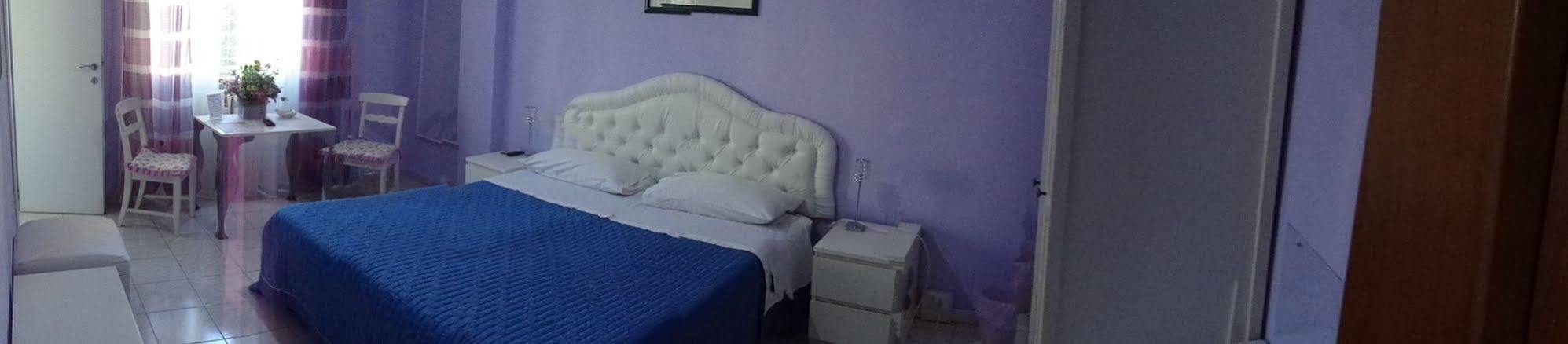 Interno 9 2*
